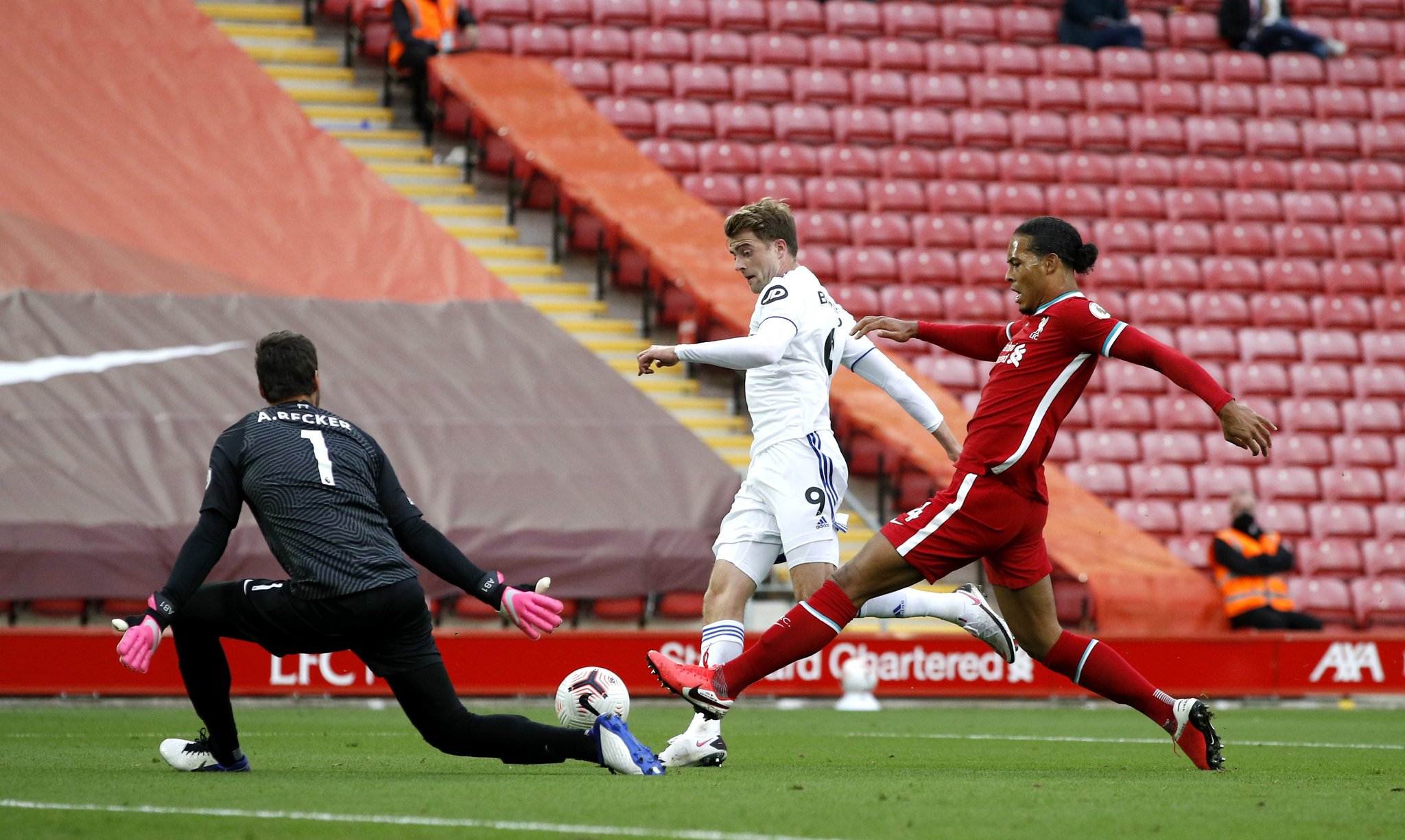 一步巩固其 一步巩固其