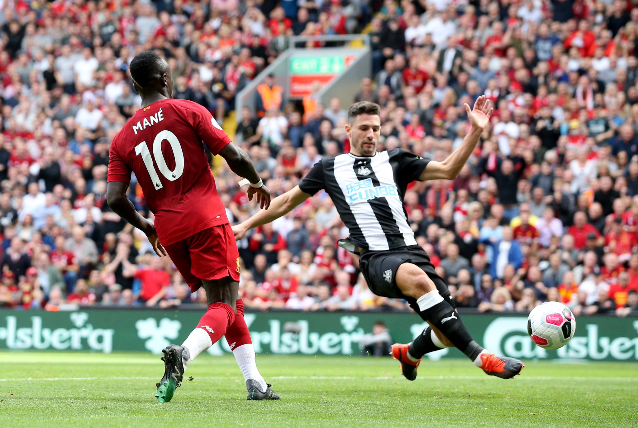 牙的绿茵场 牙的绿茵场